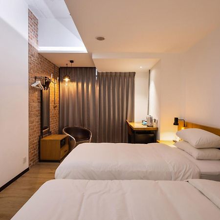 Bluesky Hotel Tajcshung Kültér fotó