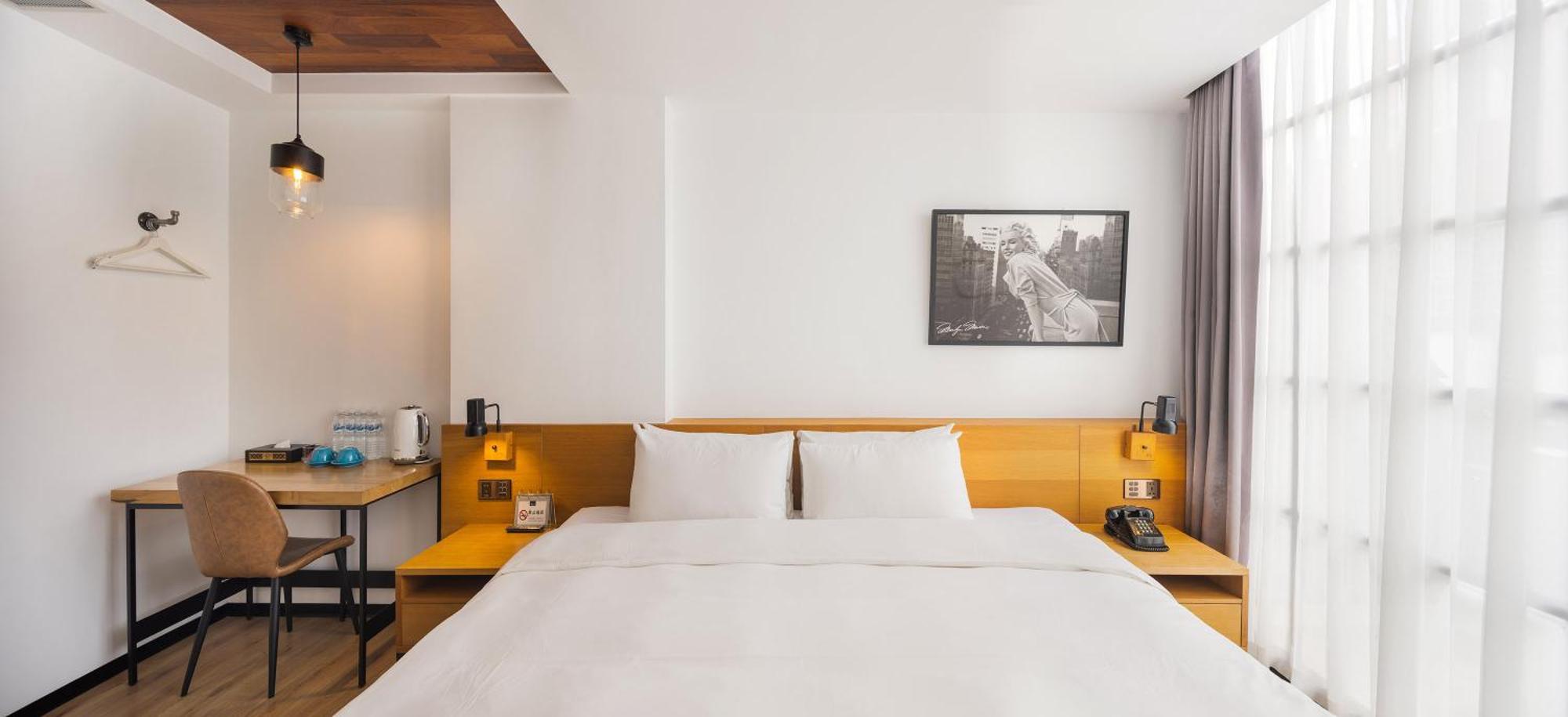 Bluesky Hotel Tajcshung Kültér fotó