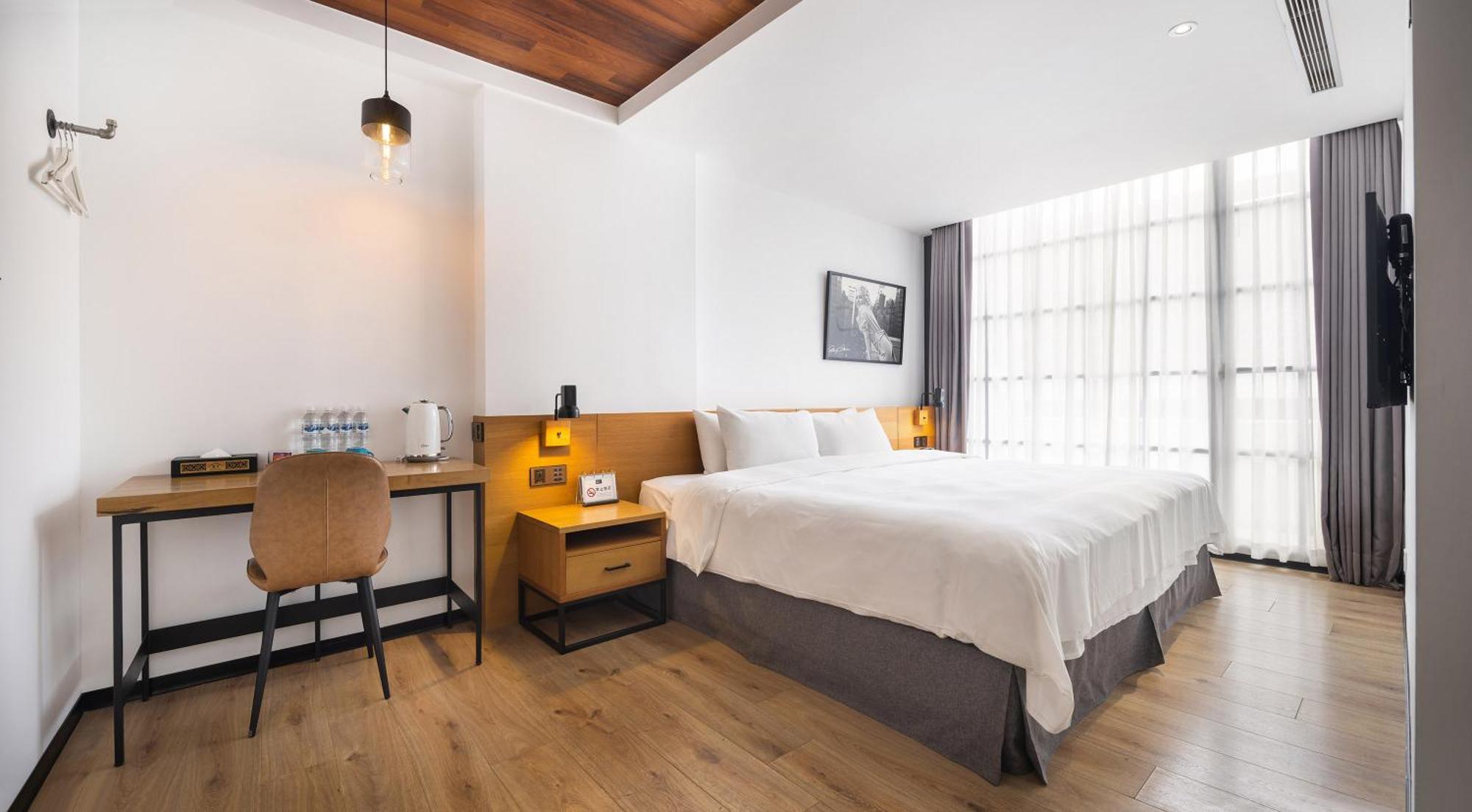 Bluesky Hotel Tajcshung Kültér fotó